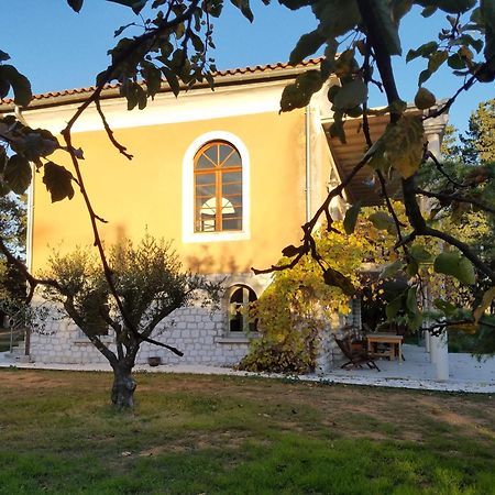 La Provencale Apartment Uzes Ngoại thất bức ảnh