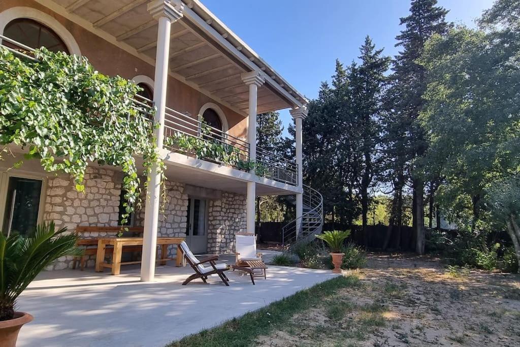 La Provencale Apartment Uzes Ngoại thất bức ảnh